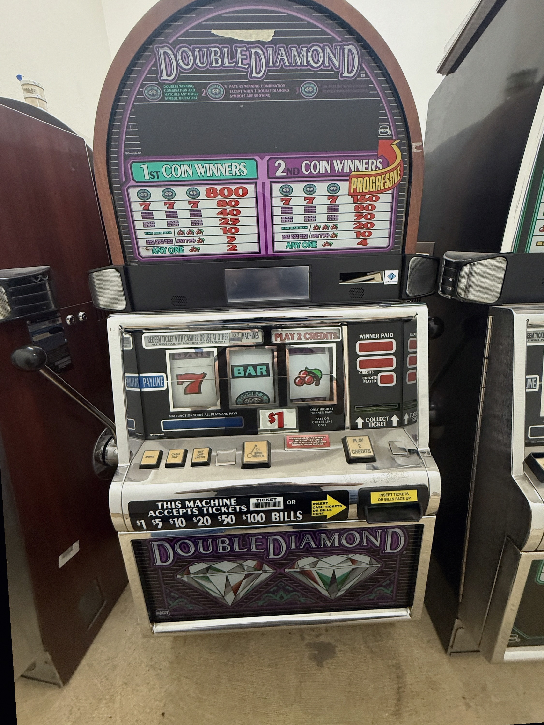 IGT Reel Spinner Double Diamond
